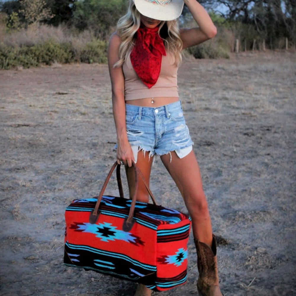 RANCH JUNKIE MERCANTILE Large Weekender Duffel Bag handwoven (Sedona)